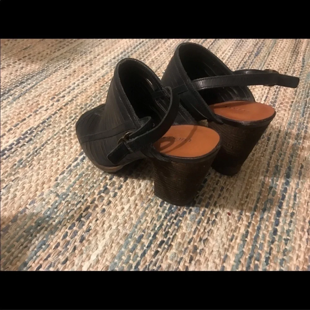 LUCKY Brand Heels - Picture 5 of 13